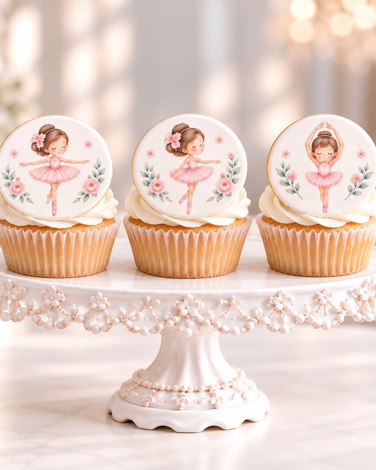 Cupcake Fondies — edible fondant design